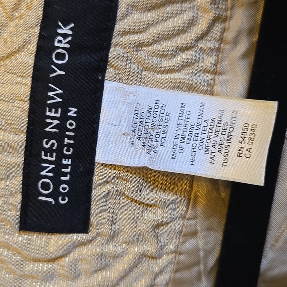 Jones N.Y.-Cream textured short cream jkt with belt Sz L - Picture 4 of 12